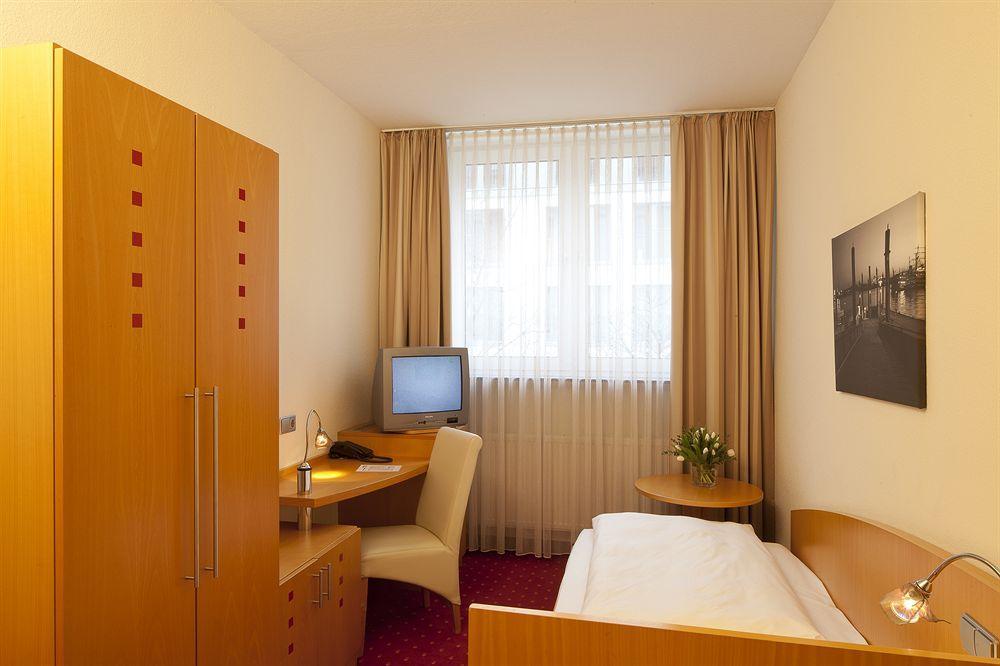 Heikotel - Hotel Am Stadtpark Hamburg Exterior photo