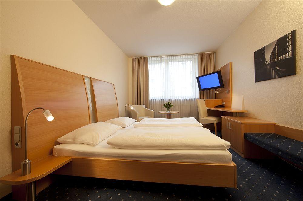 Heikotel - Hotel Am Stadtpark Hamburg Exterior photo